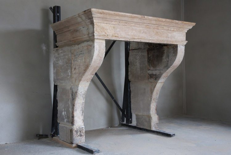 antieke franse kasteelschouw