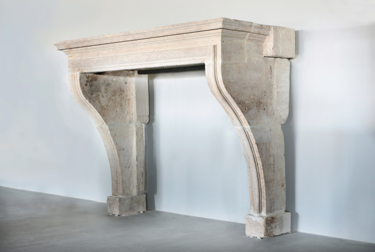 franse antieke kasteelschouw