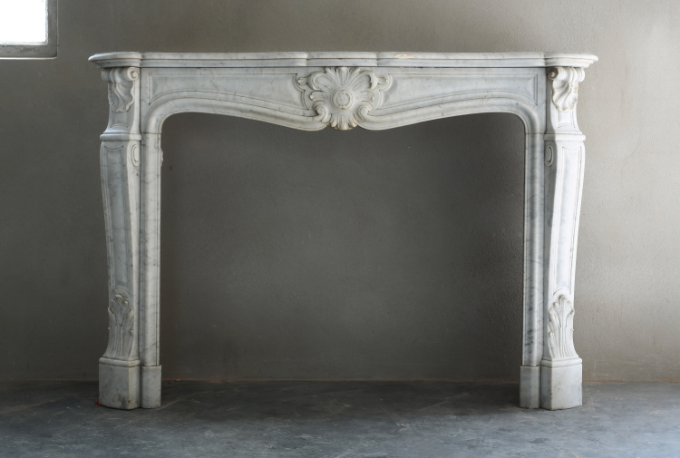 antieke Carrara schouw